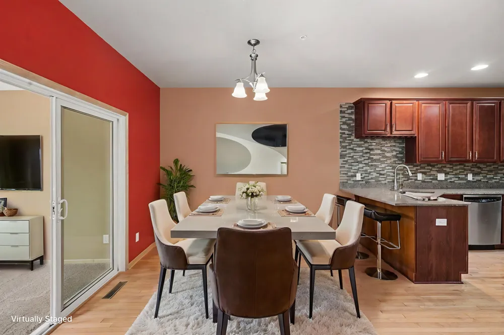 15493 June Grass Lane Eden Prairie, MN 55347
