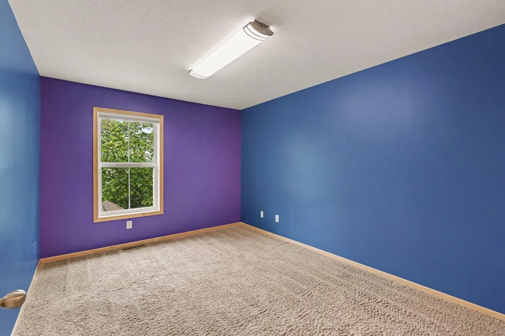 15493 June Grass Lane Eden Prairie, MN 55347