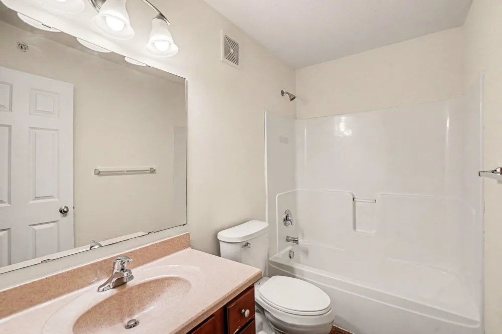15493 June Grass Lane Eden Prairie, MN 55347