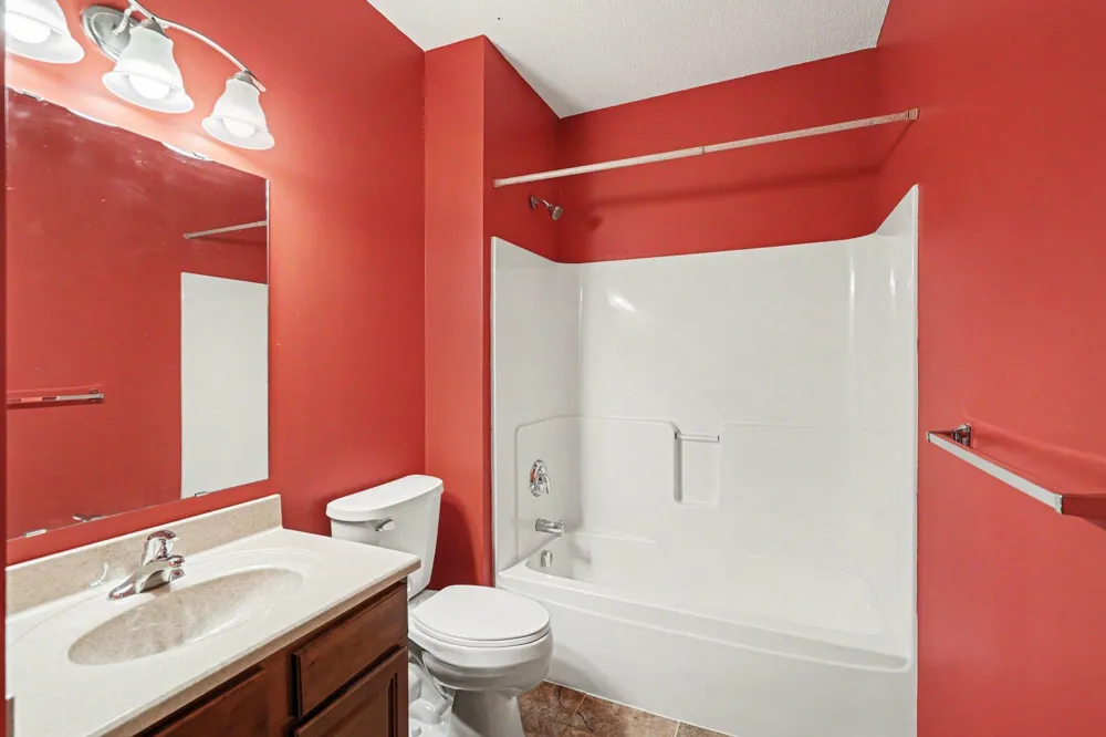 15493 June Grass Lane Eden Prairie, MN 55347