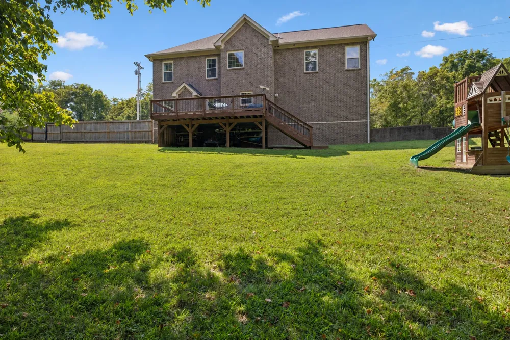 1394 Theta Pike Columbia, TN 38401