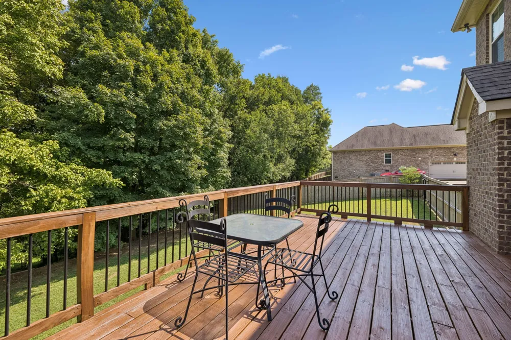 1394 Theta Pike Columbia, TN 38401