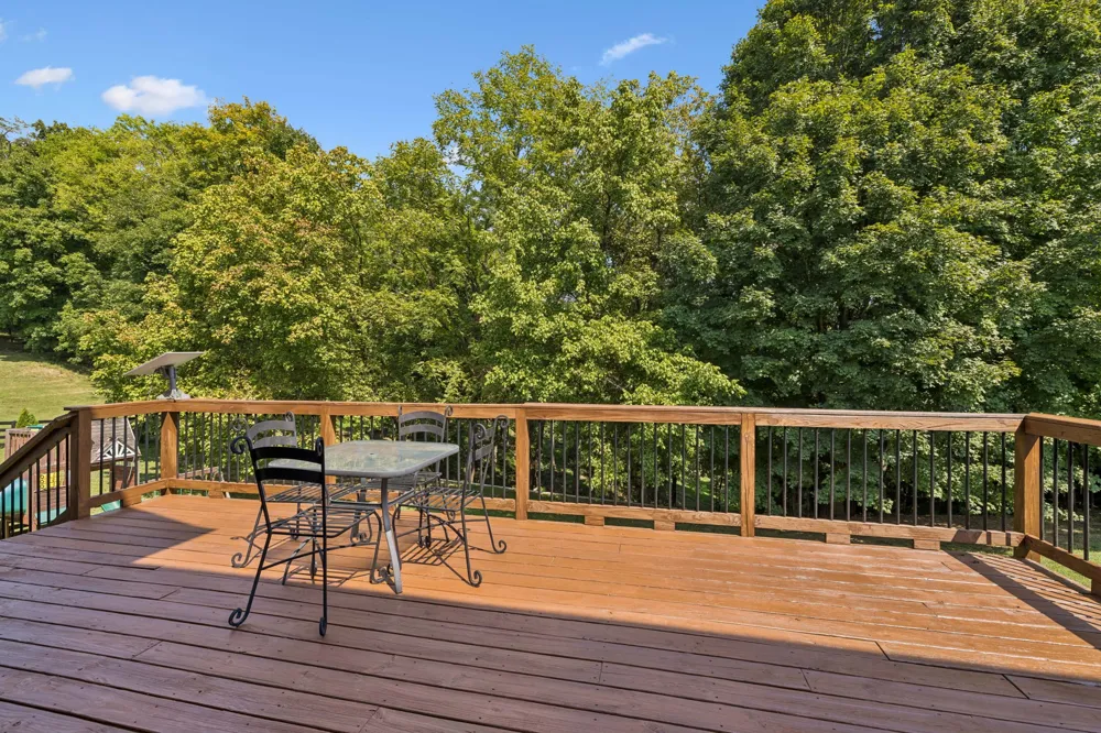 1394 Theta Pike Columbia, TN 38401