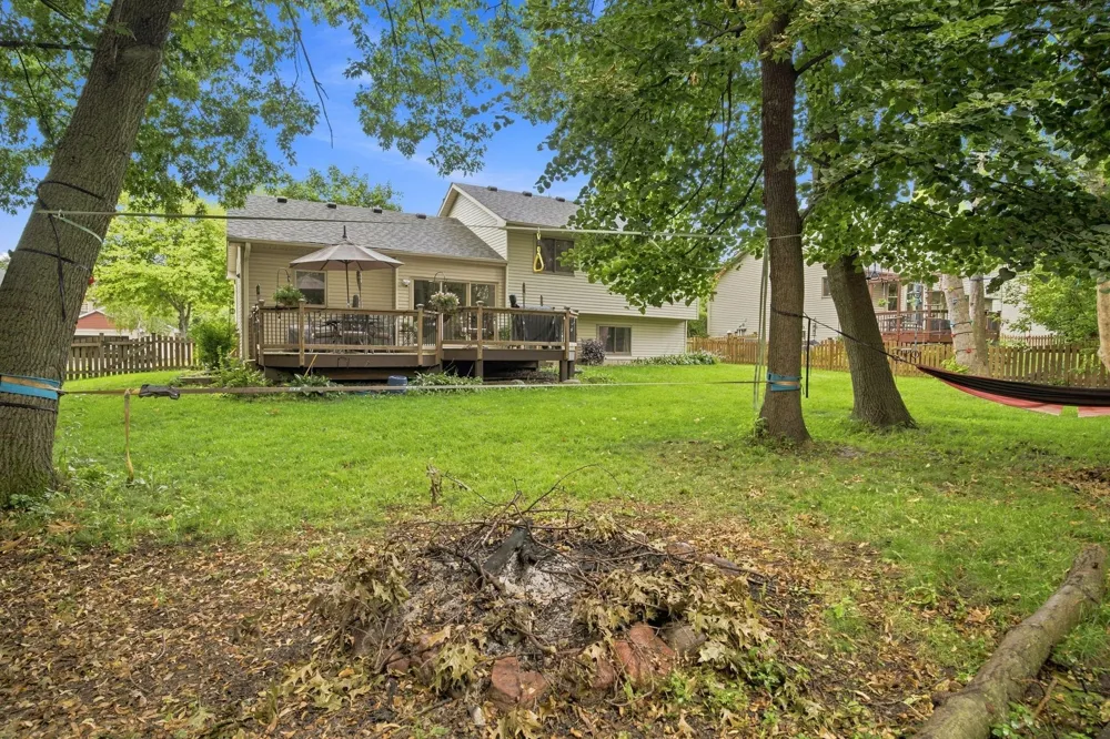 14631 Meadowood Drive Savage, MN 55378