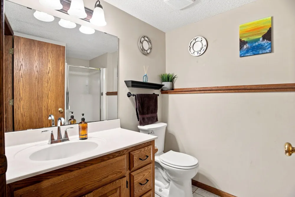 14631 Meadowood Drive Savage, MN 55378