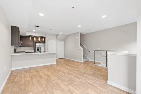 120 Hennepin Avenue #115