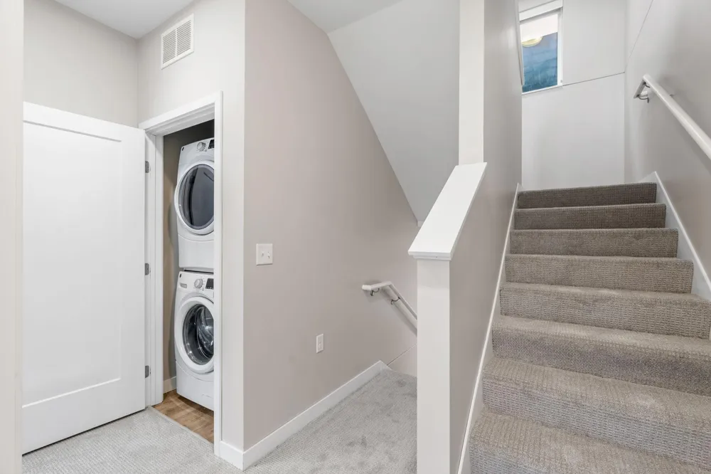 120 Hennepin Avenue #115 Minneapolis, MN 55401