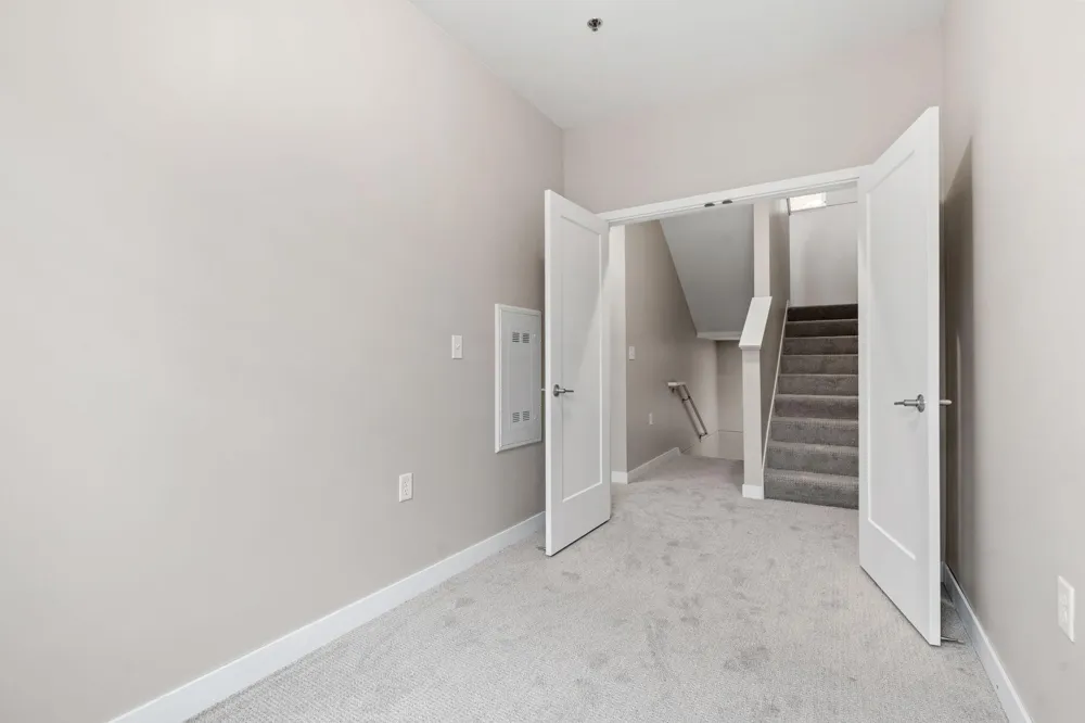 120 Hennepin Avenue #115 Minneapolis, MN 55401