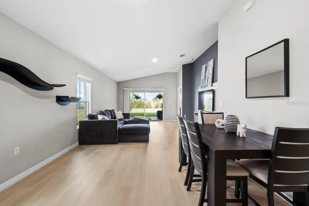 5424 SUMMER SUNSET DRIVE Apollo Beach, FL 33572