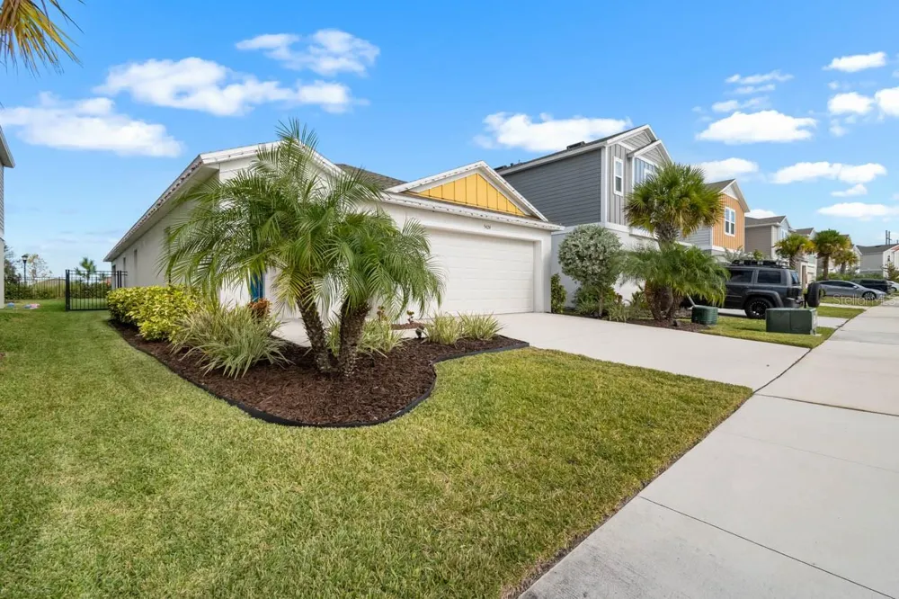 5424 SUMMER SUNSET DRIVE Apollo Beach, FL 33572