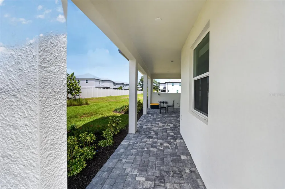 7595 SEAHAWK AVENUE Sarasota, FL 34241
