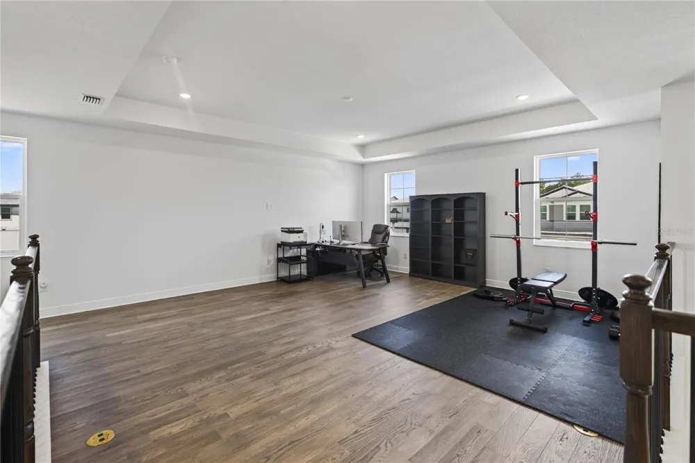 7595 SEAHAWK AVENUE Sarasota, FL 34241