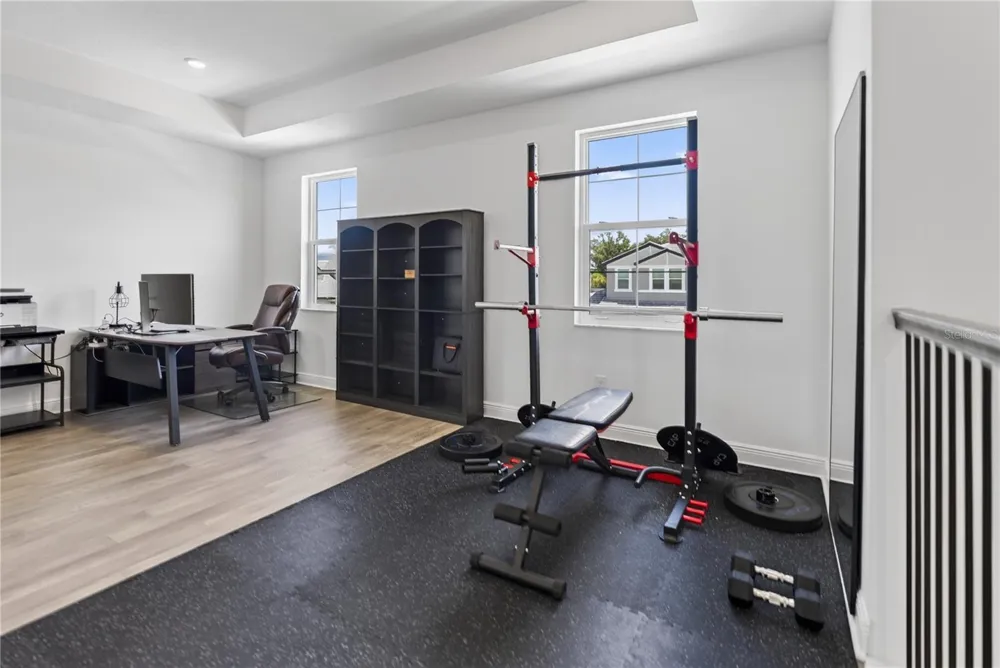 7595 SEAHAWK AVENUE Sarasota, FL 34241