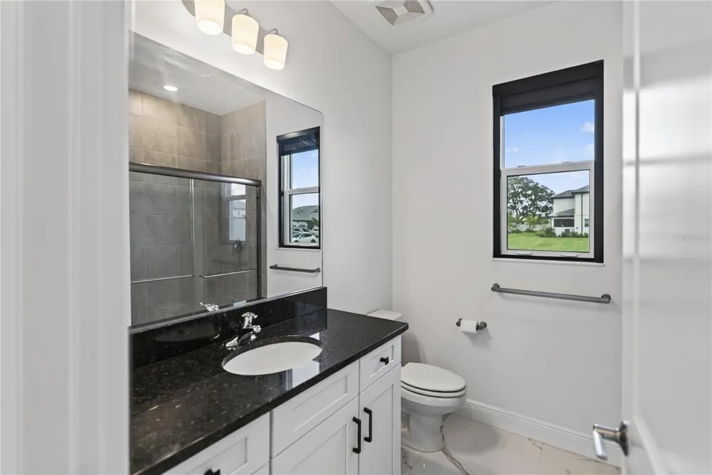 7595 SEAHAWK AVENUE Sarasota, FL 34241