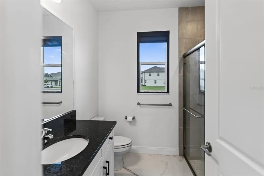 7595 SEAHAWK AVENUE Sarasota, FL 34241