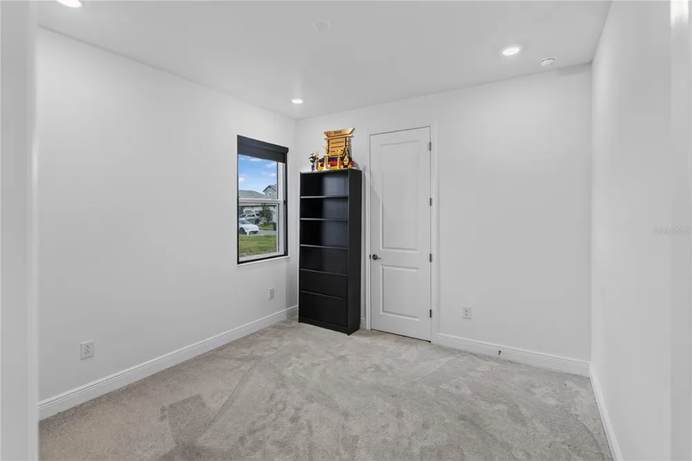 7595 SEAHAWK AVENUE Sarasota, FL 34241