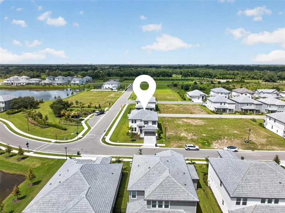 7595 SEAHAWK AVENUE Sarasota, FL 34241