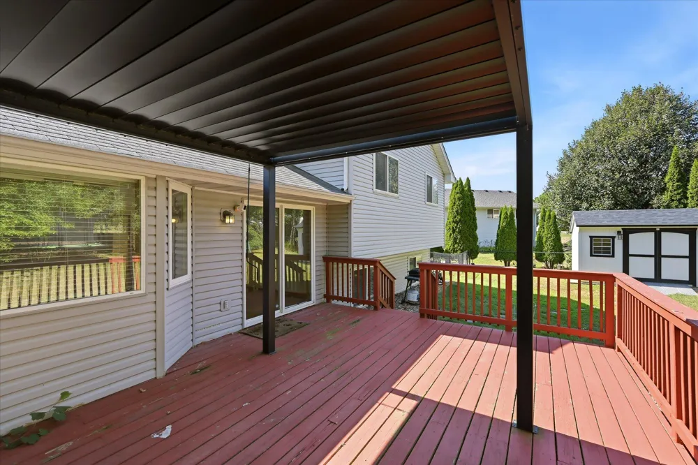 9350 Parkside Drive Woodbury, MN 55125