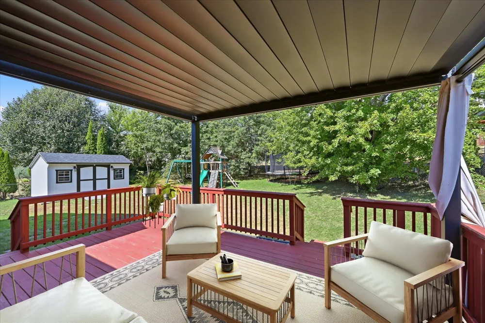 9350 Parkside Drive Woodbury, MN 55125