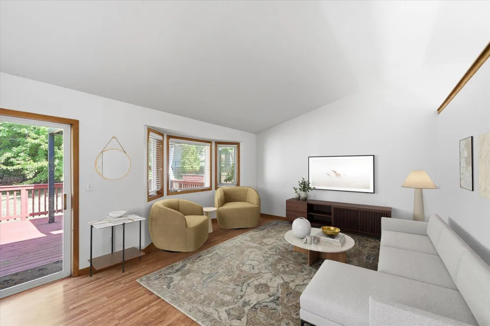 9350 Parkside Drive Woodbury, MN 55125