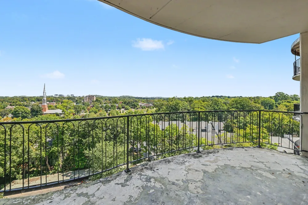 4215 Harding Pike #1011 Nashville, TN 37205