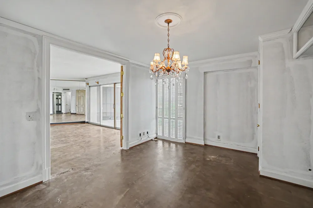 4215 Harding Pike #1011 Nashville, TN 37205