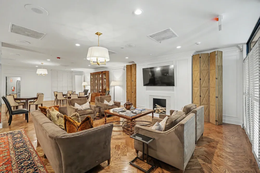 4215 Harding Pike #1011 Nashville, TN 37205