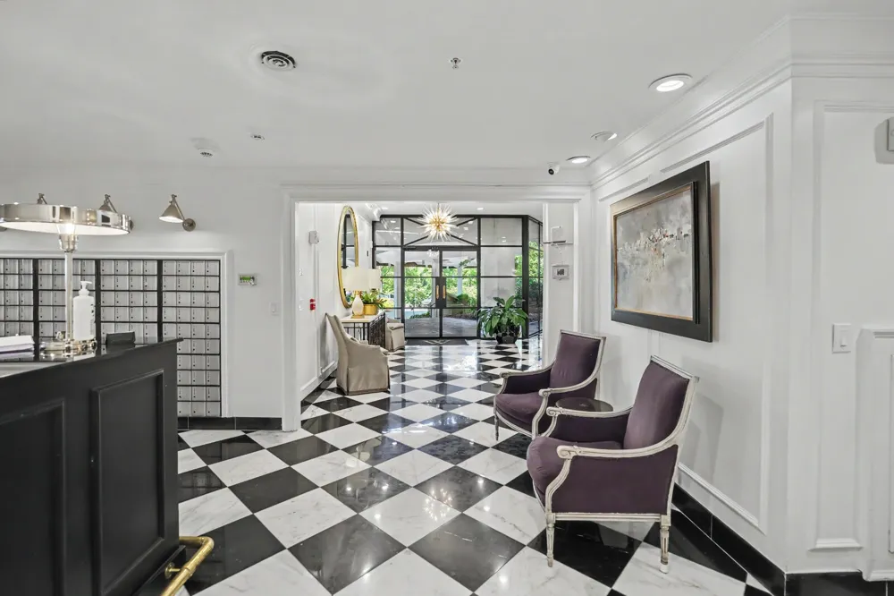4215 Harding Pike #1011 Nashville, TN 37205