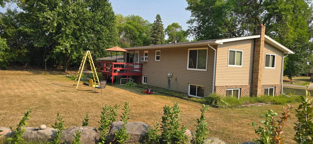 519 1st Avenue SE Rothsay, MN 56579