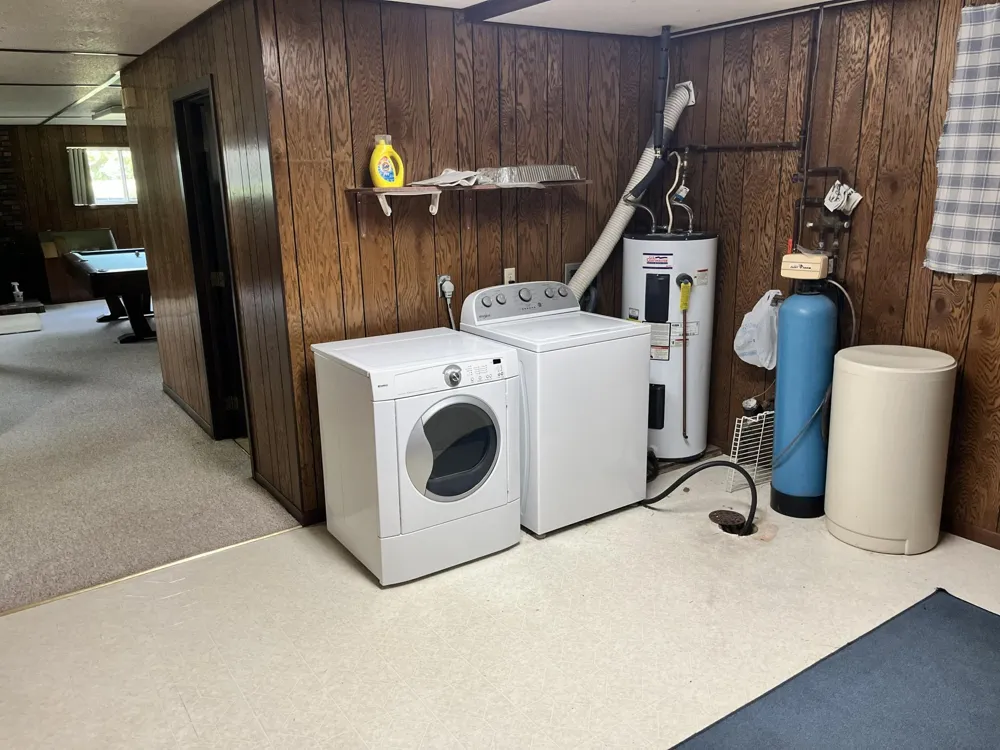 519 1st Avenue SE Rothsay, MN 56579