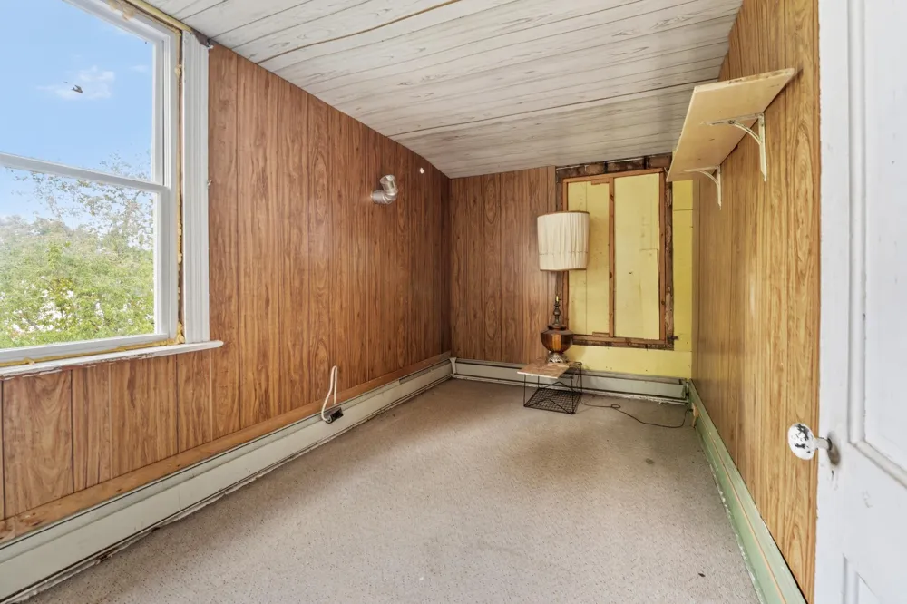 300 Rush Point Drive Stanchfield, MN 55080