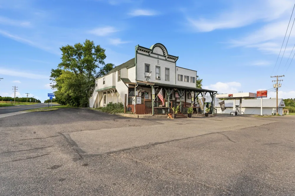 300 Rush Point Drive Stanchfield, MN 55080