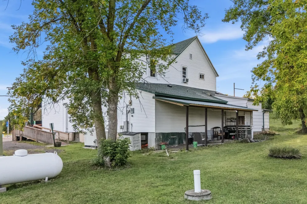 300 Rush Point Drive Stanchfield, MN 55080