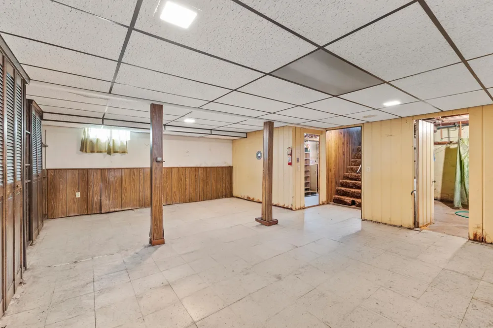 1717 Juliet Avenue Saint Paul, MN 55105