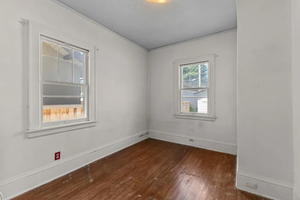 1717 Juliet Avenue Saint Paul, MN 55105