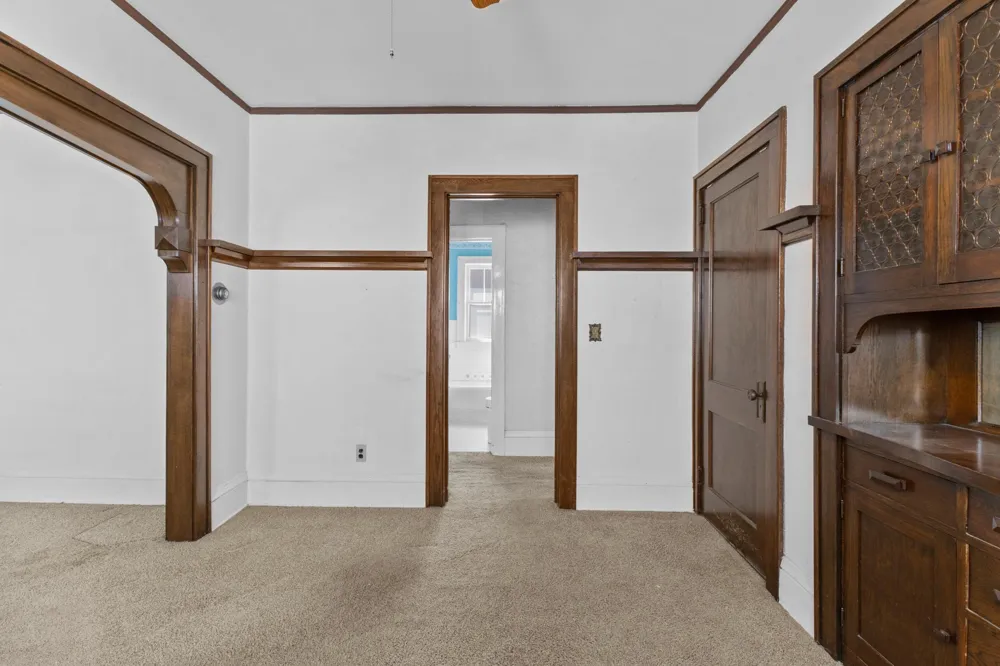 1717 Juliet Avenue Saint Paul, MN 55105