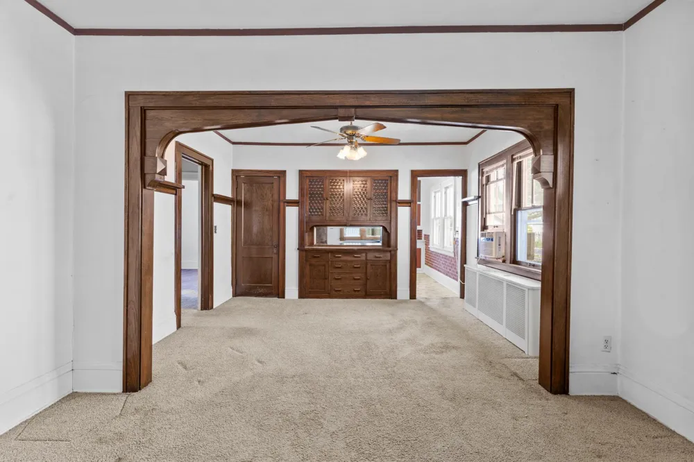 1717 Juliet Avenue Saint Paul, MN 55105