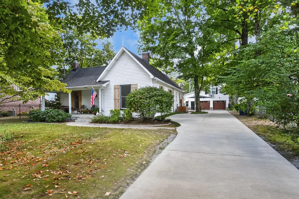 602 Murfreesboro Rd Franklin, TN 37064