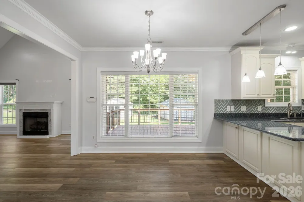 136 Gibralter Point Road Dallas, NC 28034