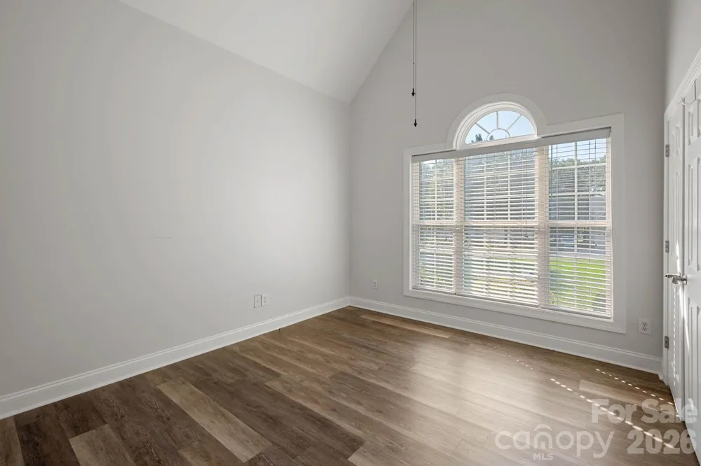136 Gibralter Point Road Dallas, NC 28034