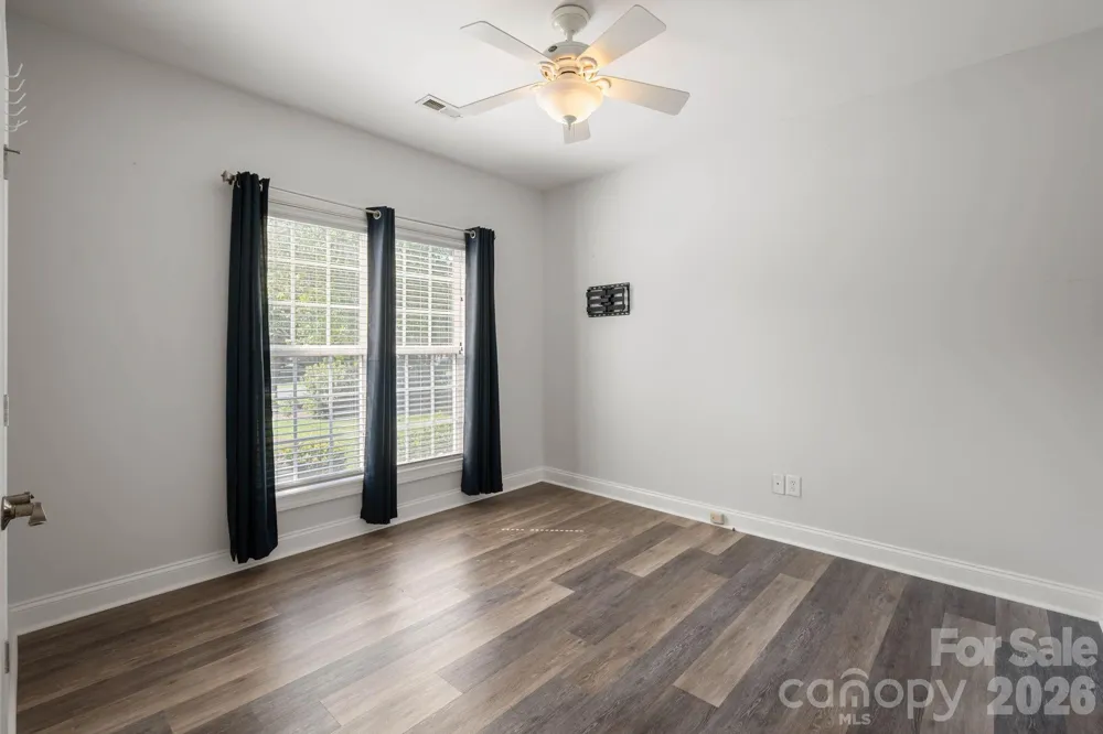 136 Gibralter Point Road Dallas, NC 28034