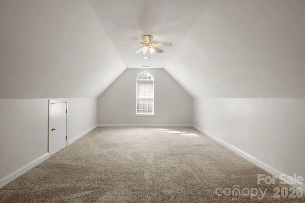 136 Gibralter Point Road Dallas, NC 28034