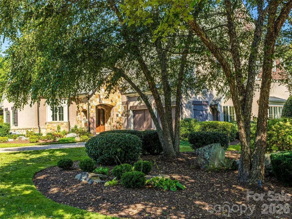 583 Walnut Valley Parkway Arden, NC 28704