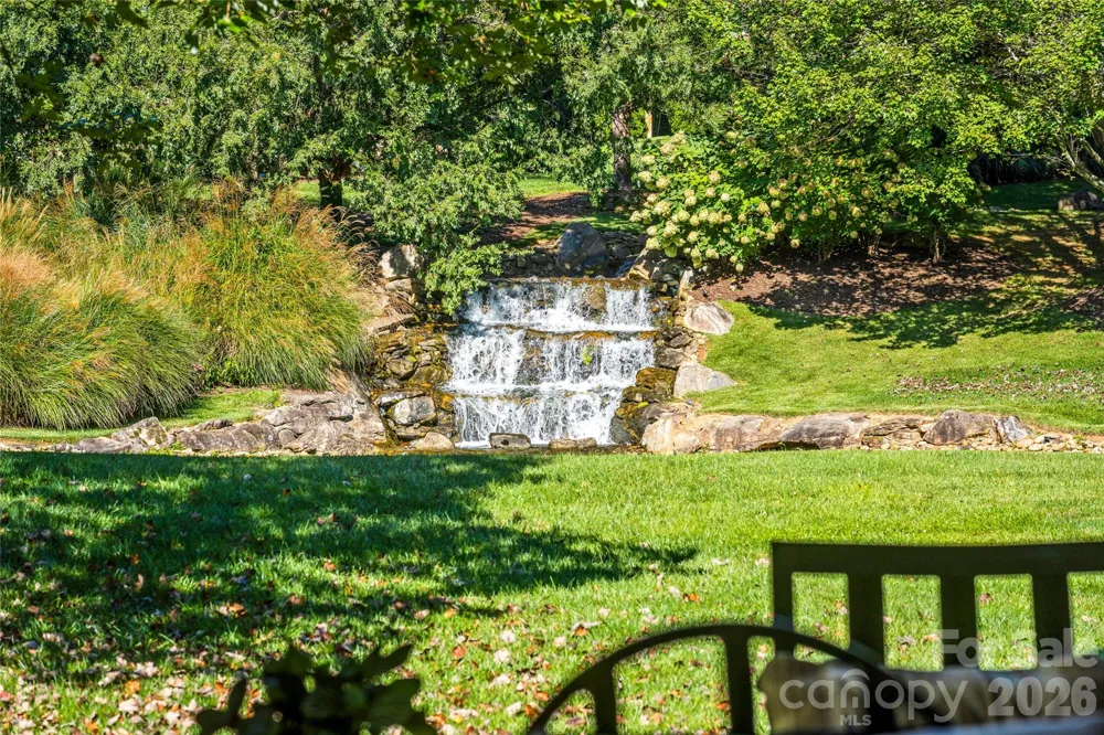 583 Walnut Valley Parkway Arden, NC 28704
