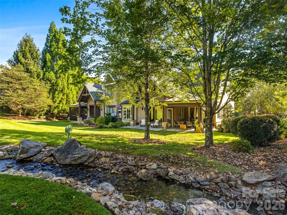 583 Walnut Valley Parkway Arden, NC 28704