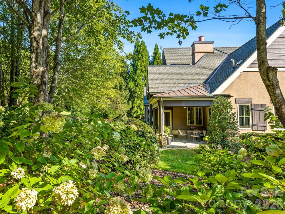 583 Walnut Valley Parkway Arden, NC 28704
