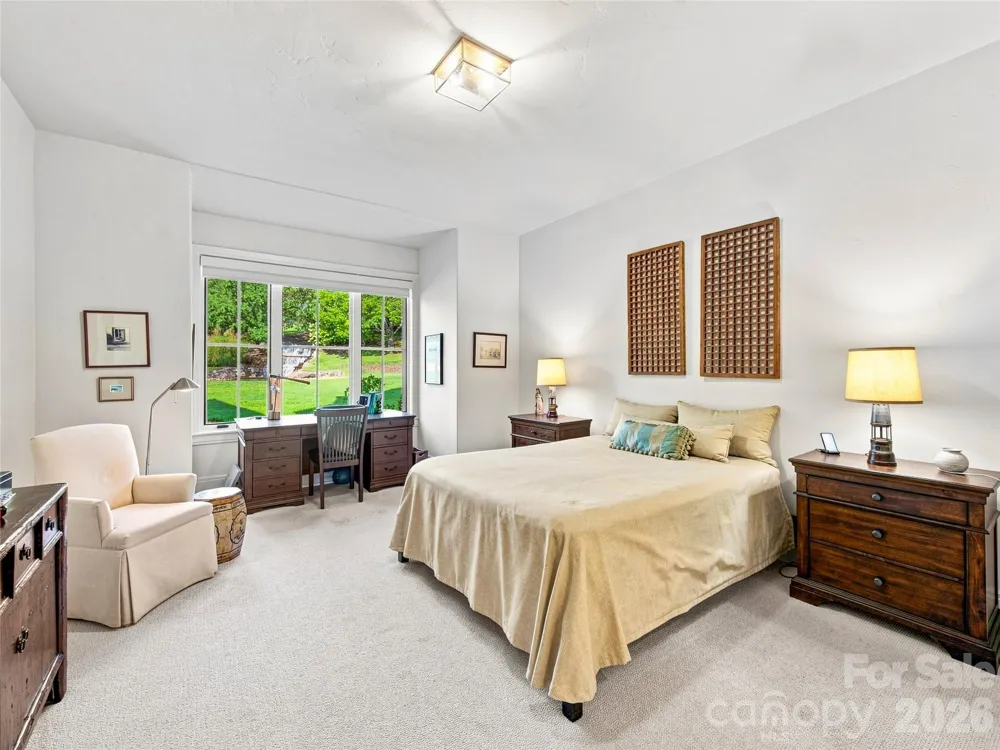 583 Walnut Valley Parkway Arden, NC 28704