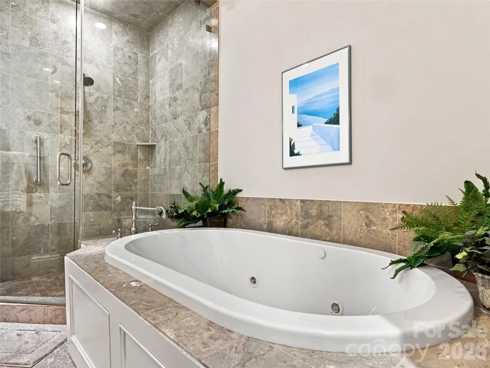 583 Walnut Valley Parkway Arden, NC 28704