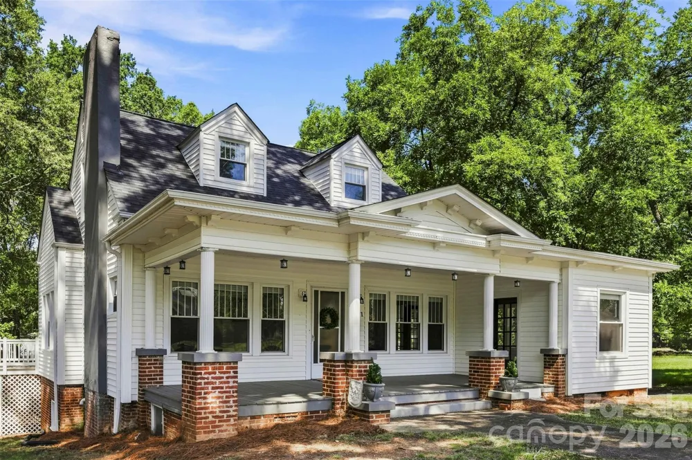 141 E Whitley Street Norwood, NC 28128