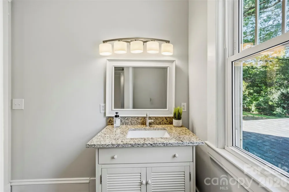 141 E Whitley Street Norwood, NC 28128